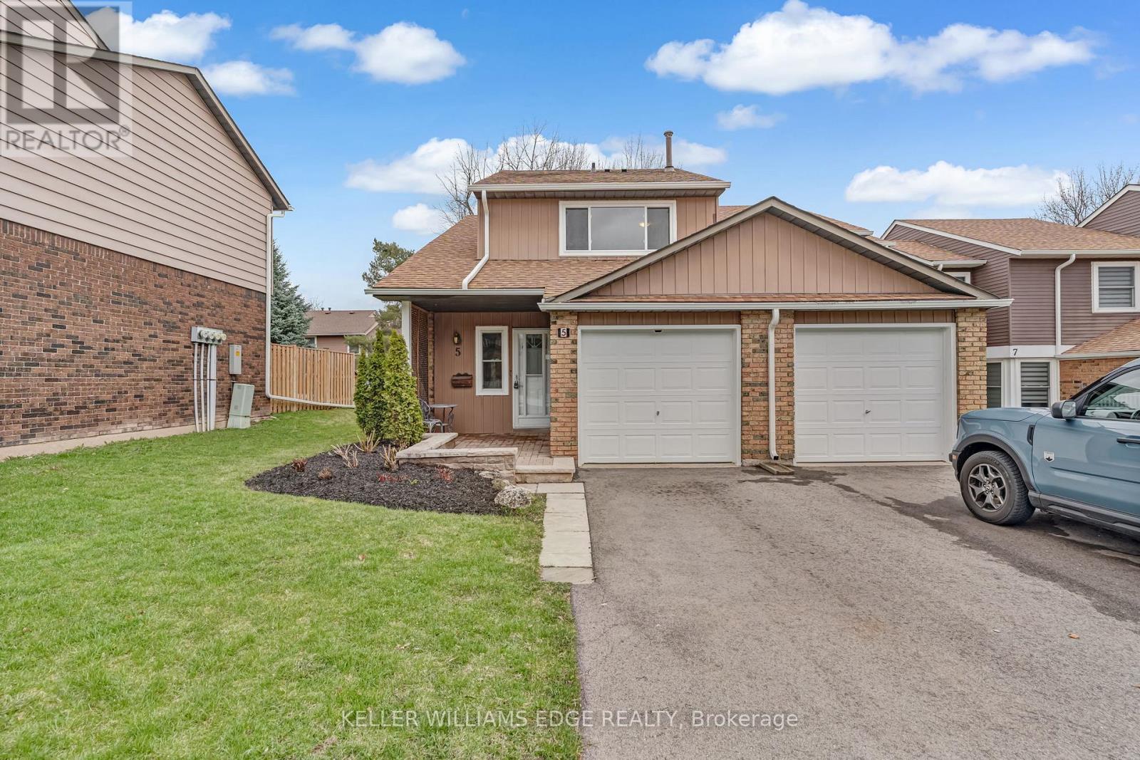 5 - 2185 Fairchild Boulevard, Burlington, Ontario  L7P 3P6 - Photo 2 - W13013838