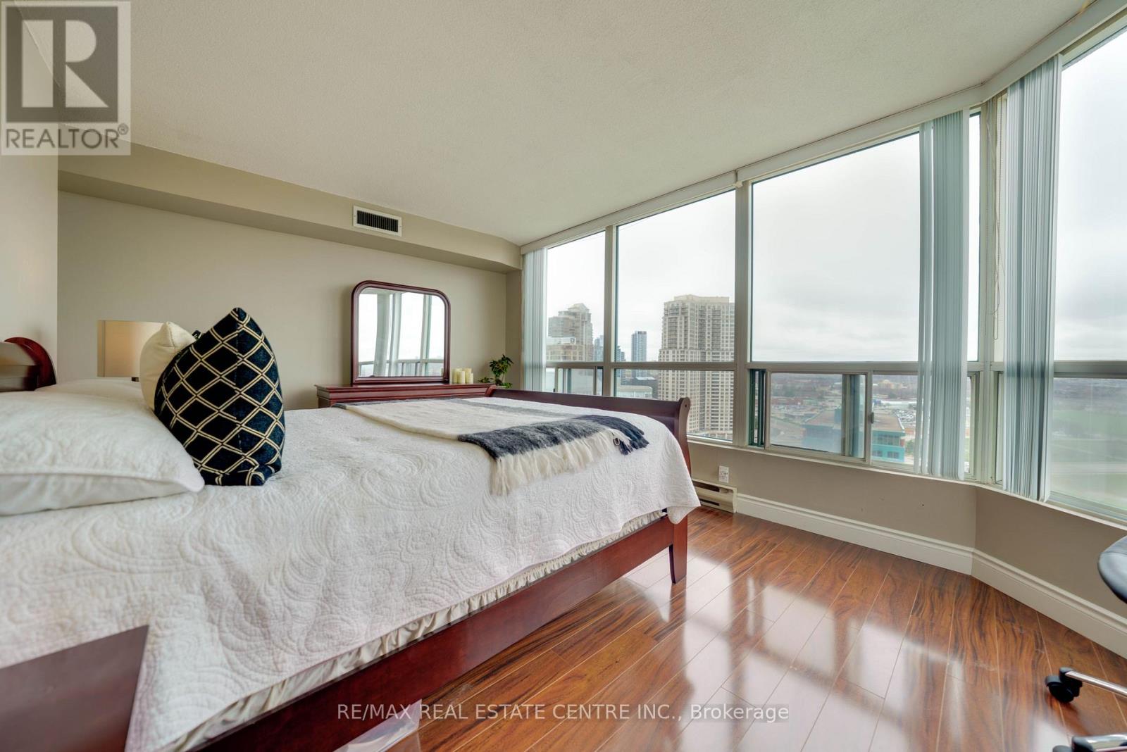 2104 - 4470 Tucana Court, Mississauga (Hurontario), Ontario  L5R 3K8 - Photo 19 - W13013862