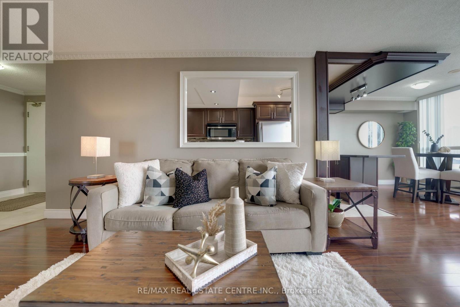 2104 - 4470 Tucana Court, Mississauga (Hurontario), Ontario  L5R 3K8 - Photo 5 - W13013862