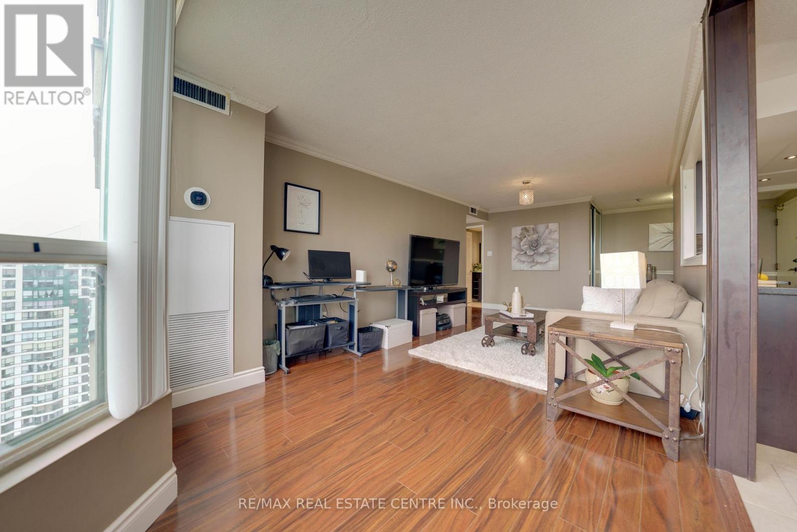 2104 - 4470 Tucana Court, Mississauga (Hurontario), Ontario  L5R 3K8 - Photo 6 - W13013862