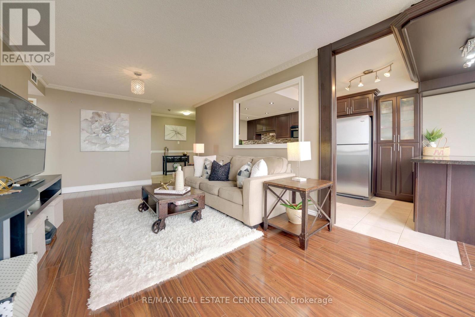 2104 - 4470 Tucana Court, Mississauga (Hurontario), Ontario  L5R 3K8 - Photo 7 - W13013862