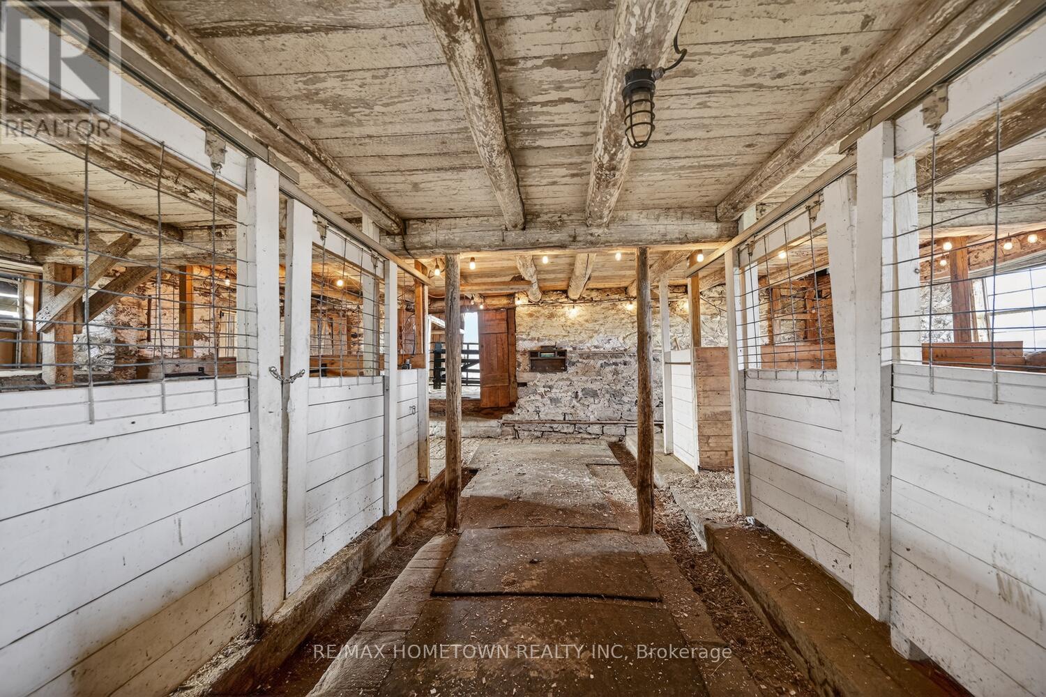 11842 Rocksprings Road, Elizabethtown-Kitley, Ontario  K0G 1R0 - Photo 21 - X12994572