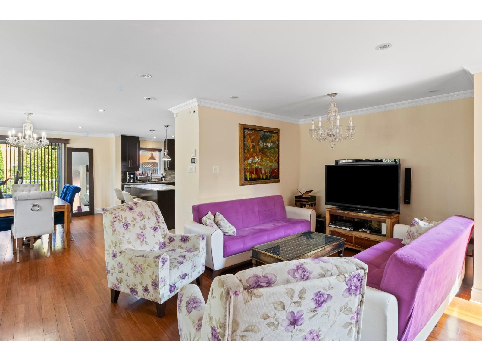 230 Av. Hermitage Pointe-Claire Quebec Canada H9R0A6 4