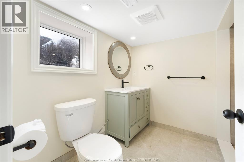 1006 Pillette Road, Windsor, Ontario  N8Y 3B6 - Photo 13 - 26008362