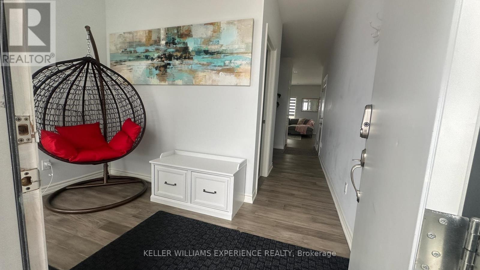 123 Sebastian Street, Blue Mountains, Ontario  N0H 1J0 - Photo 4 - X13013554