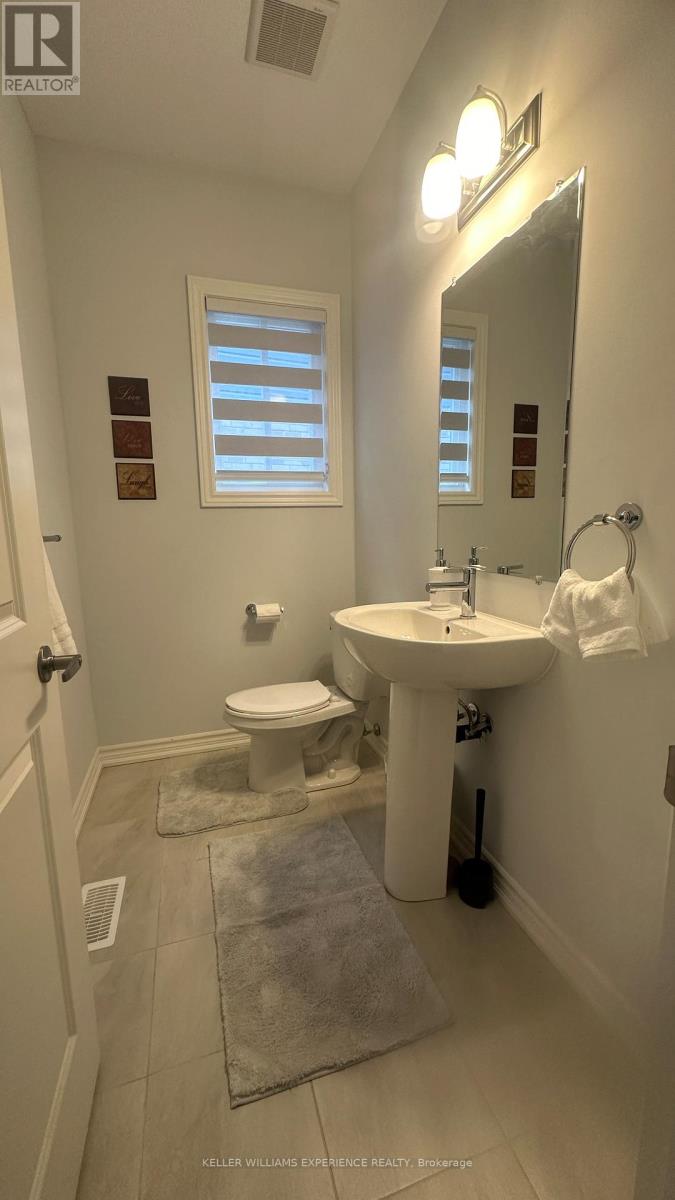 123 Sebastian Street, Blue Mountains, Ontario  N0H 1J0 - Photo 5 - X13013554