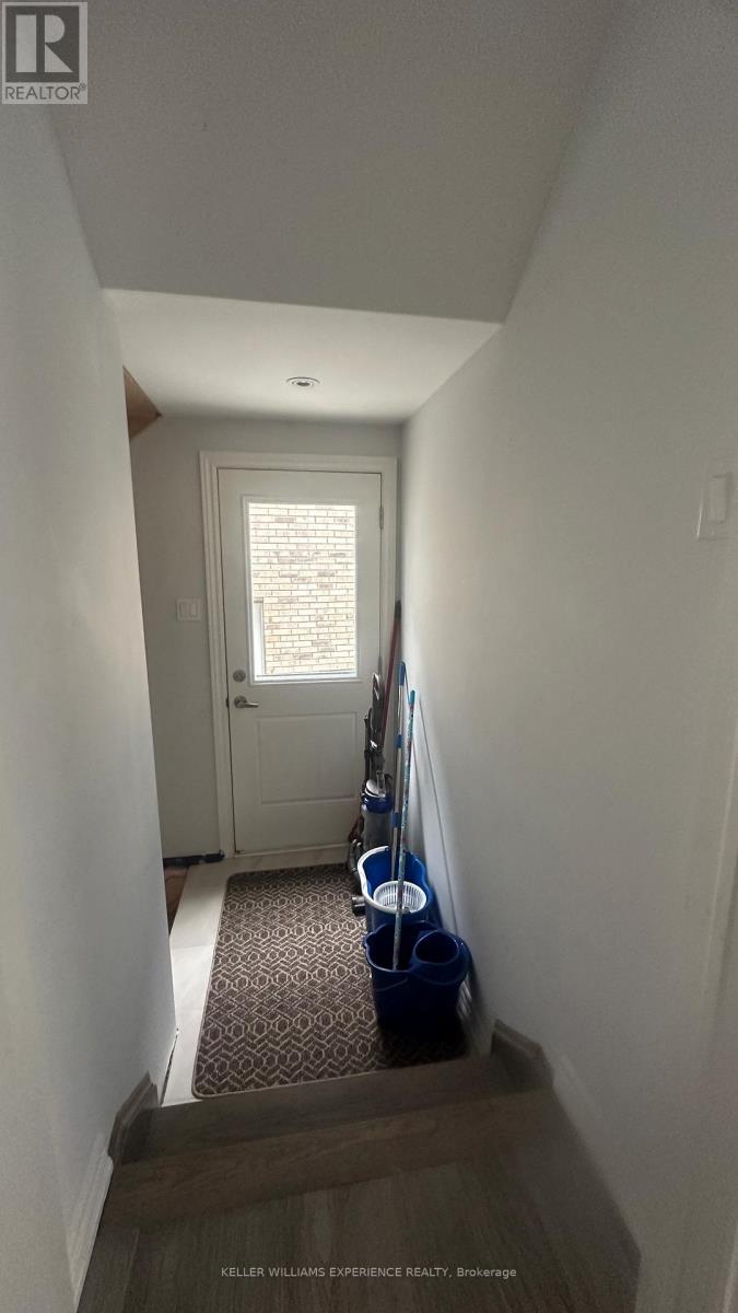 123 Sebastian Street, Blue Mountains, Ontario  N0H 1J0 - Photo 7 - X13013554