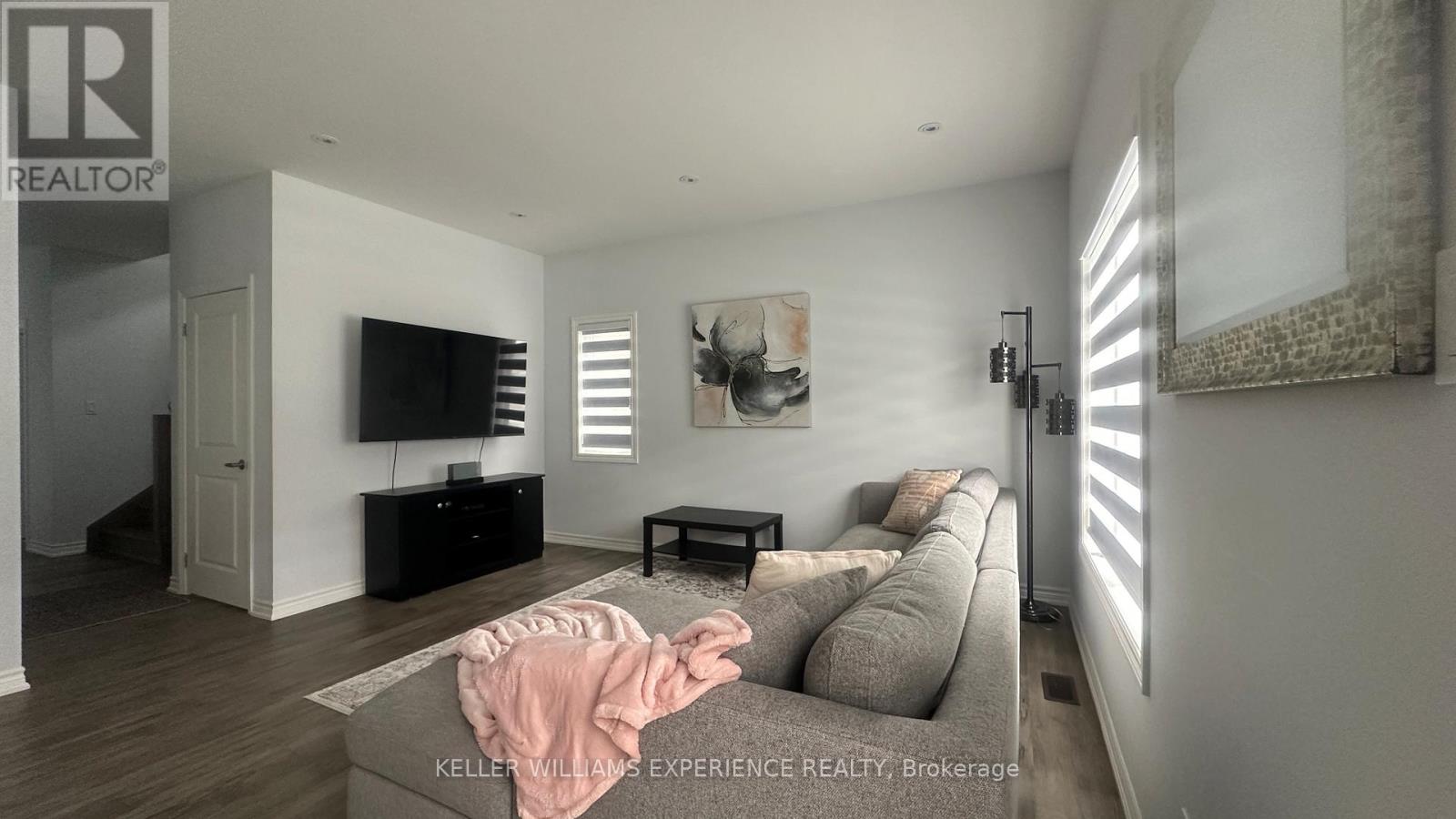 123 Sebastian Street, Blue Mountains, Ontario  N0H 1J0 - Photo 9 - X13013554