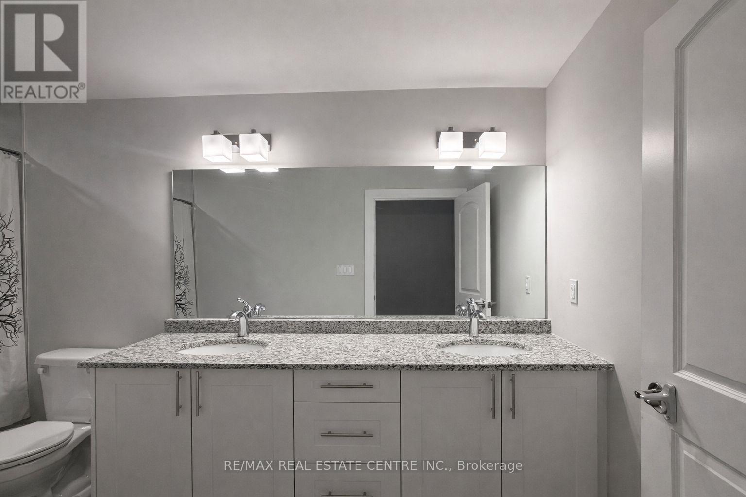 Photo 16 of 19 for 54 Wayside Lane