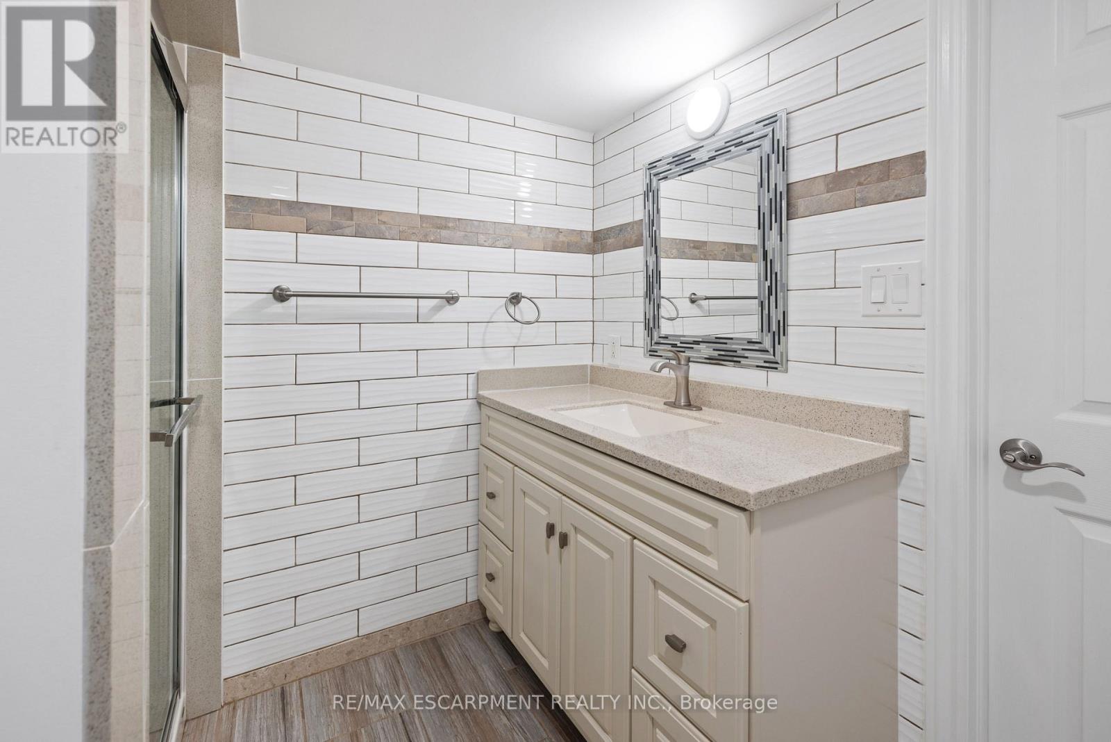 39 Mckibbon Avenue, Hamilton, Ontario  L0R 1P0 - Photo 23 - X13013708