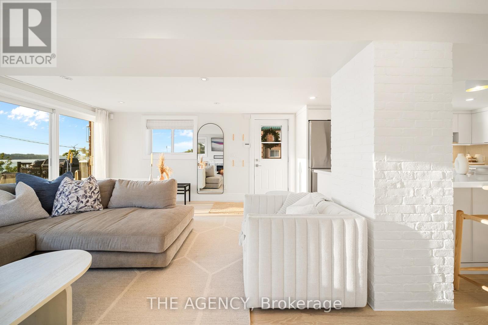 11 Fifth Street, Kawartha Lakes (Verulam), Ontario  K0M 1L0 - Photo 15 - X13013724