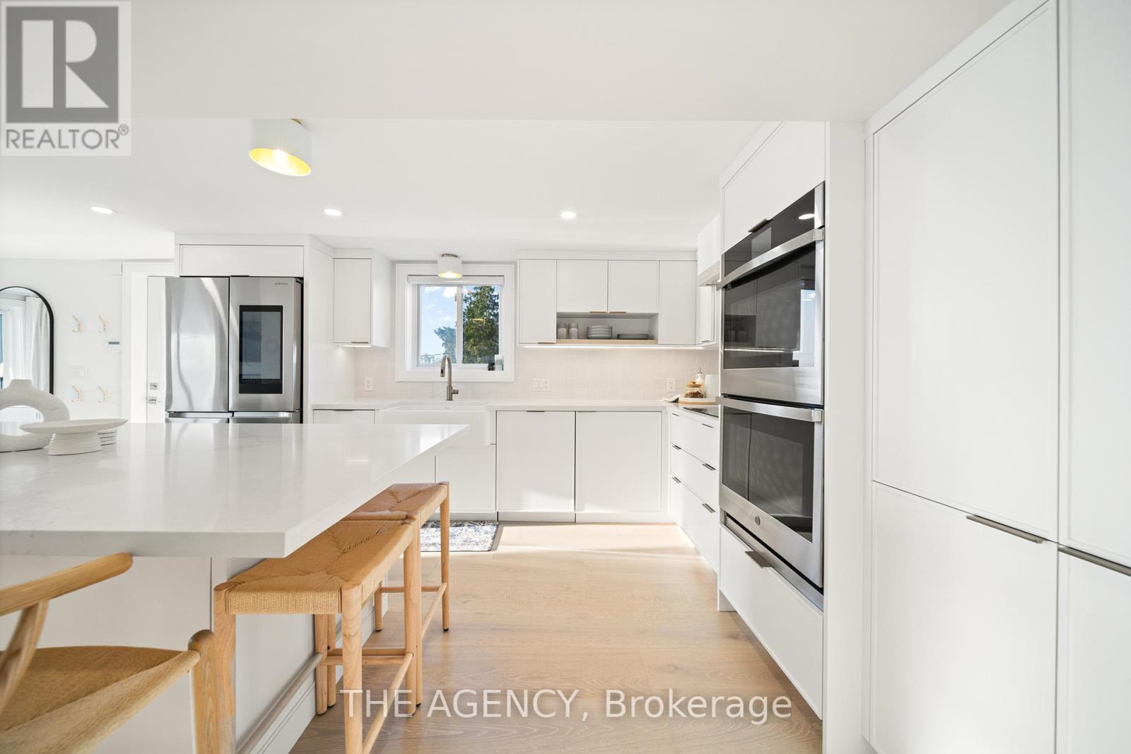 11 Fifth Street, Kawartha Lakes (Verulam), Ontario  K0M 1L0 - Photo 16 - X13013724