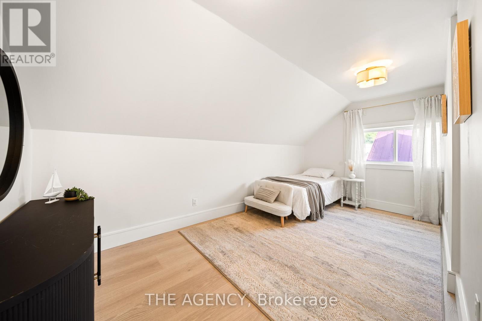 11 Fifth Street, Kawartha Lakes (Verulam), Ontario  K0M 1L0 - Photo 19 - X13013724