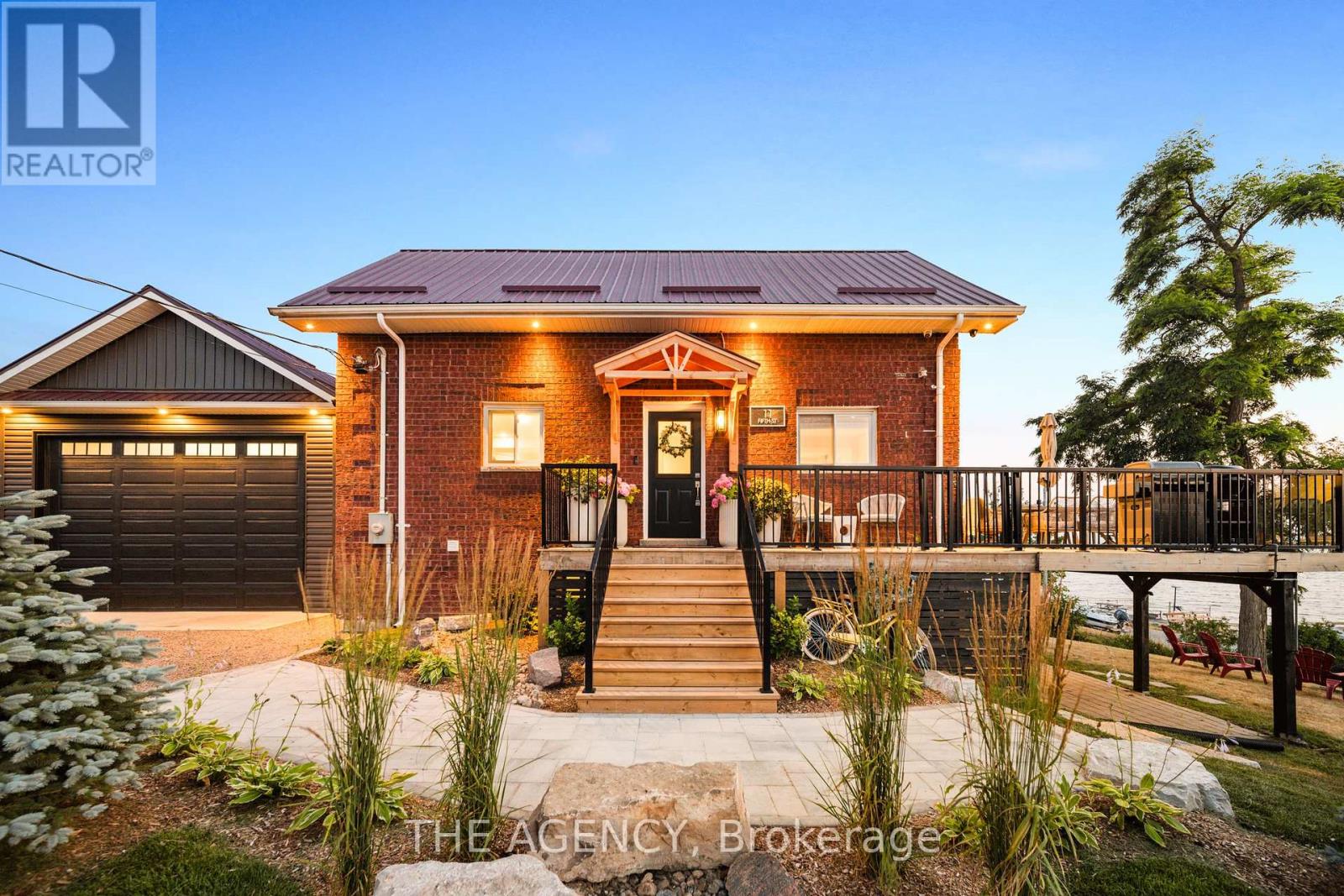 11 Fifth Street, Kawartha Lakes (Verulam), Ontario  K0M 1L0 - Photo 3 - X13013724