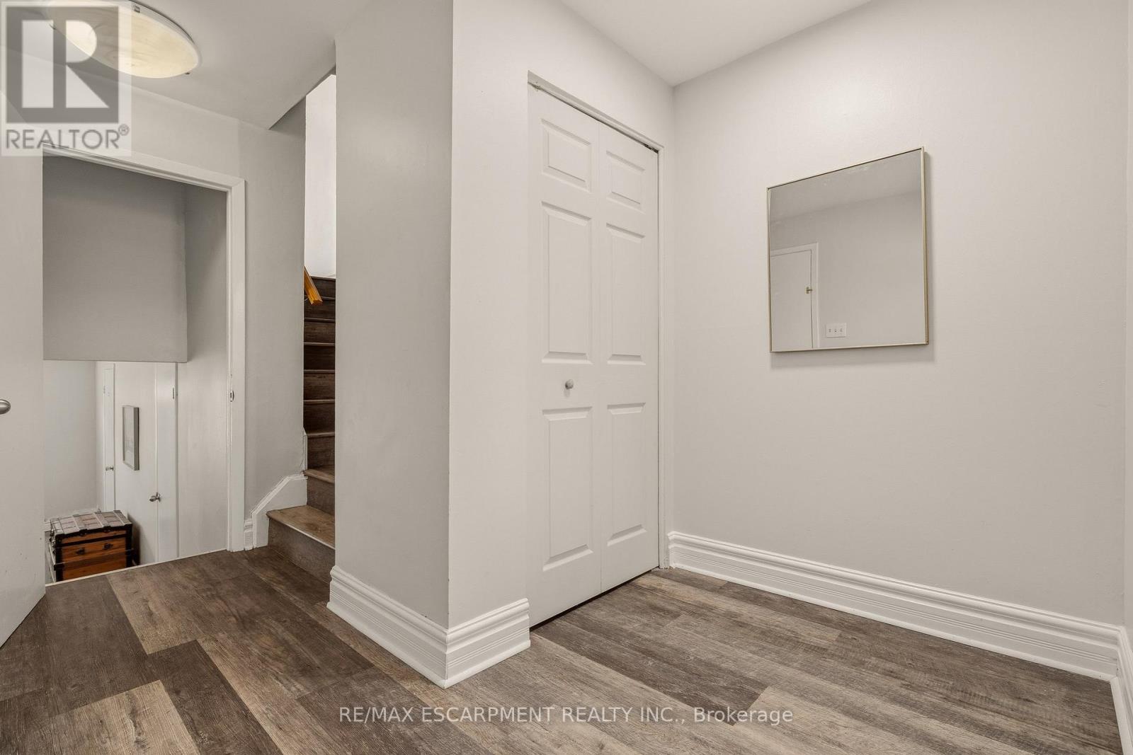 6 - 23 Watsons Lane, Hamilton, Ontario  L9H 5G9 - Photo 3 - X13013800