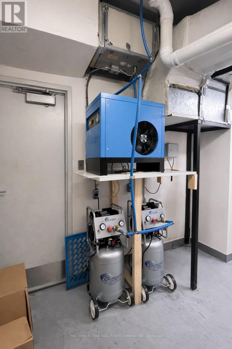 Unknown Address, ,    - Photo 25 - X13013802