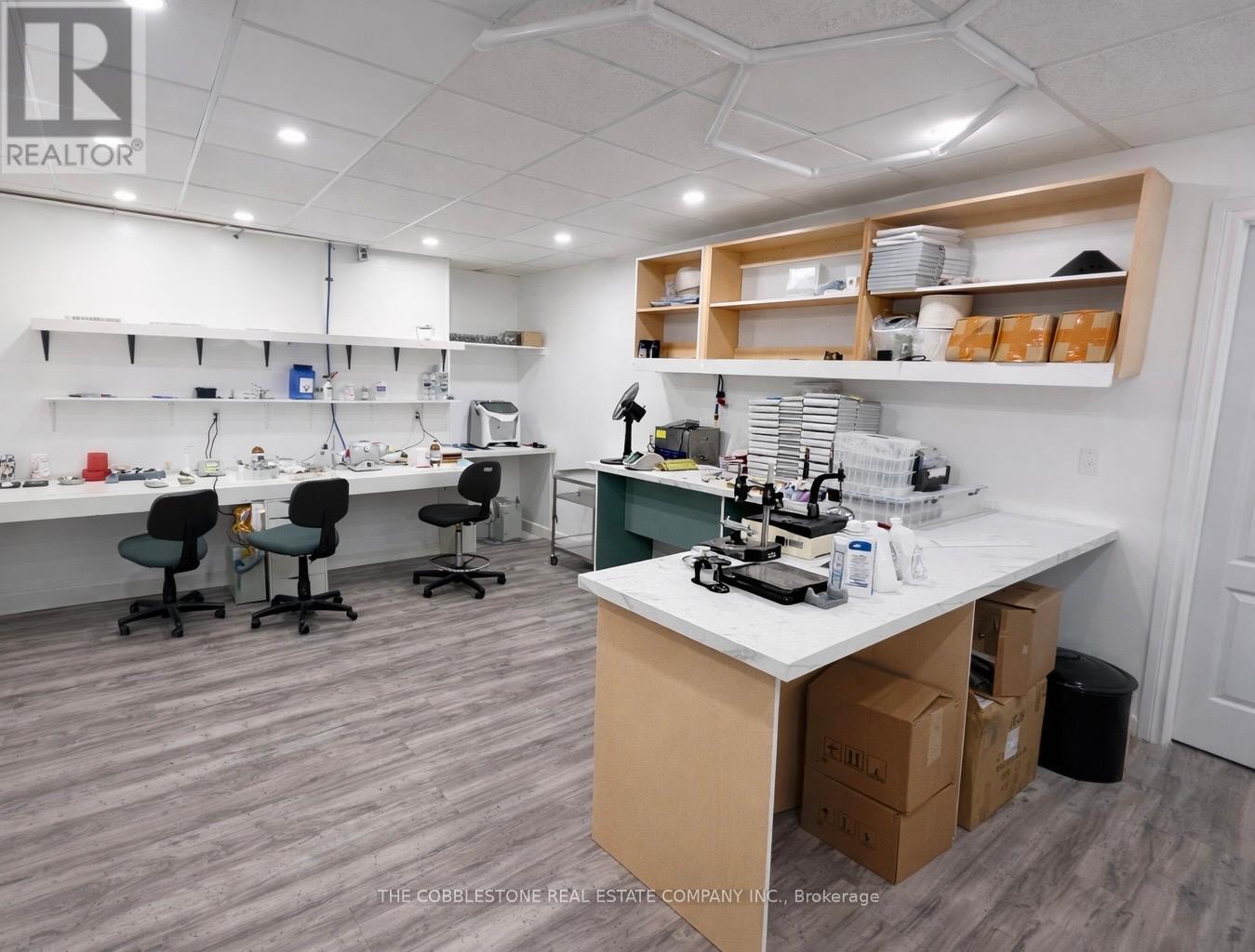 Unknown Address, ,    - Photo 5 - X13013802