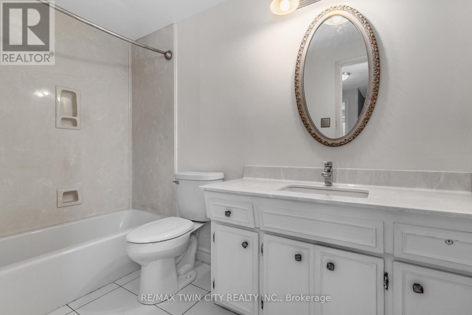 111 Manor Drive, Kitchener, Ontario  N2A 2T9 - Photo 25 - X13013864