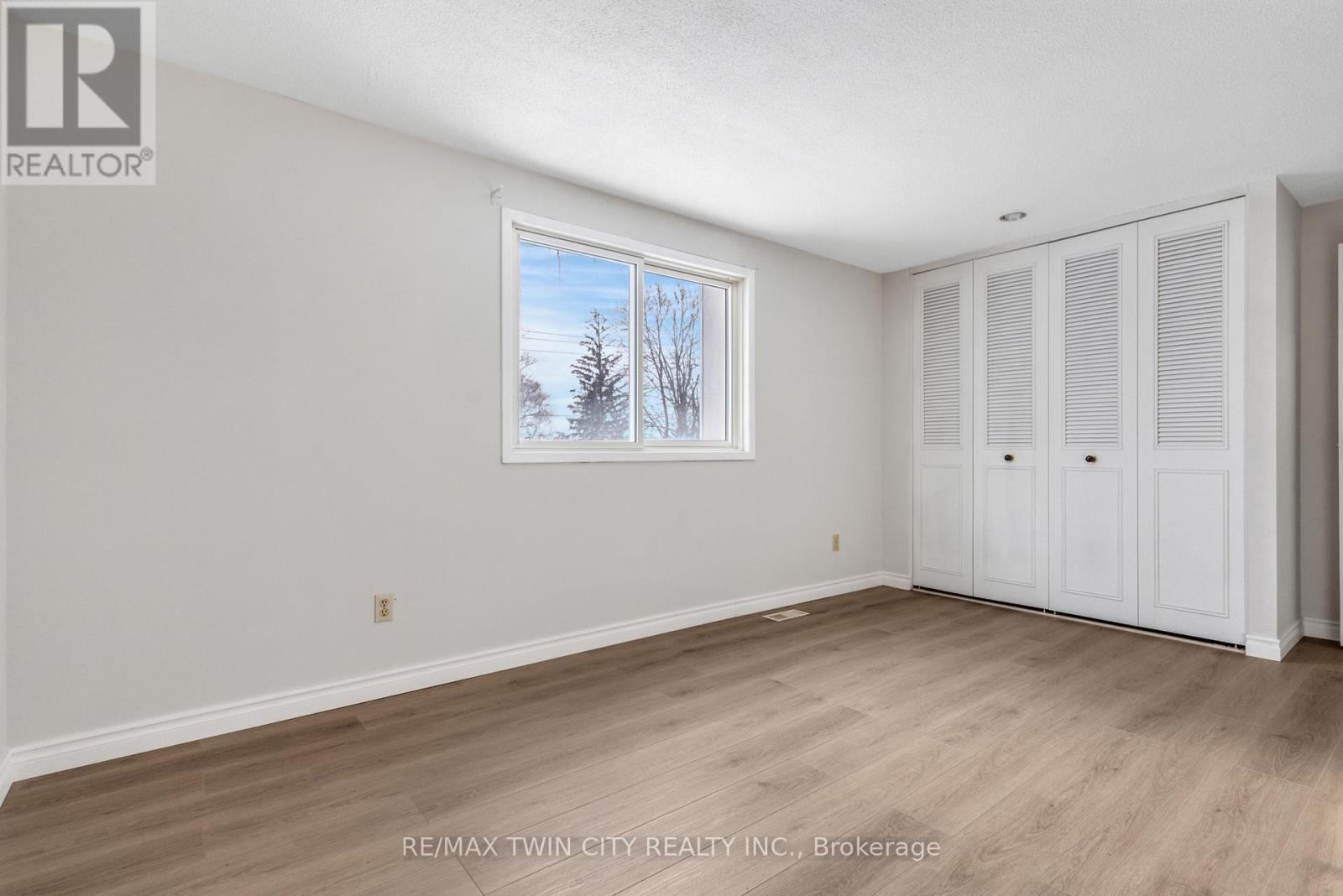 111 Manor Drive, Kitchener, Ontario  N2A 2T9 - Photo 34 - X13013864