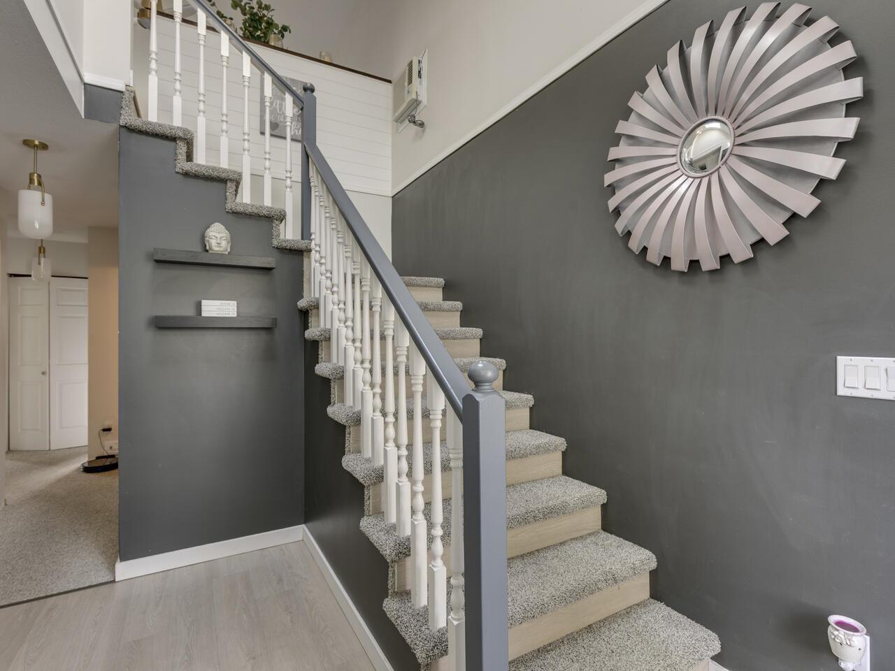 7 32752 4th Avenue, Mission, British Columbia  V2V 1R4 - Photo 2 - R3112838