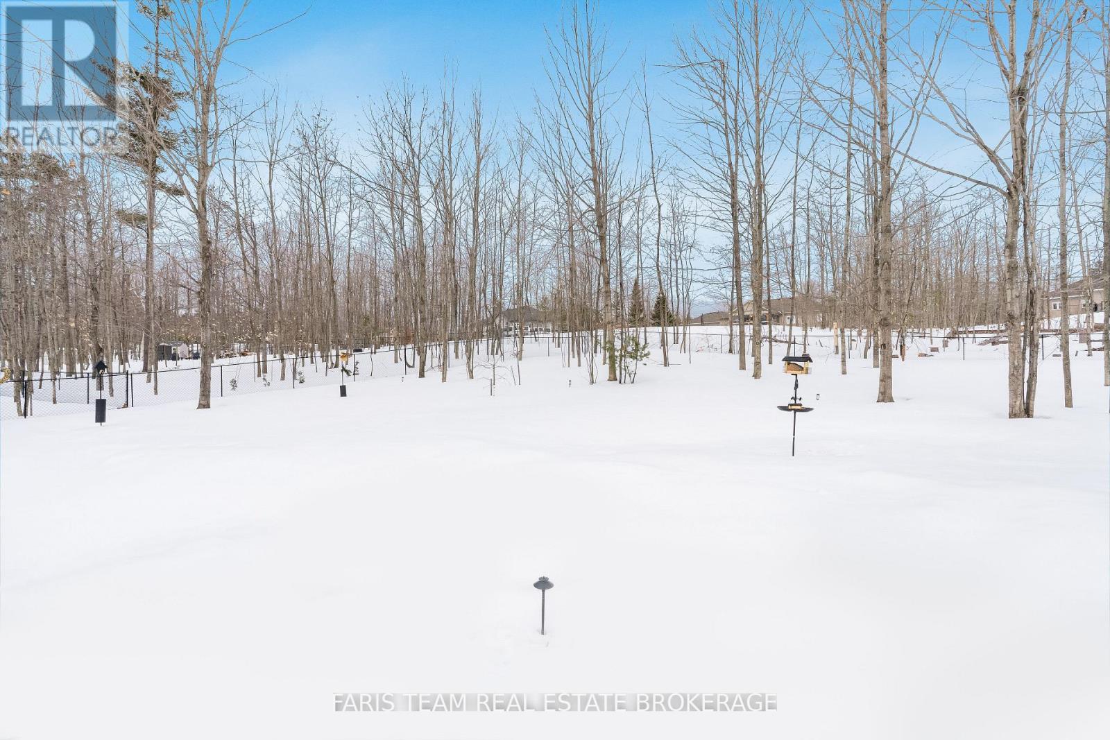 1 Pineview Drive, Oro-Medonte, Ontario  L0L 2L0 - Photo 37 - S12920064