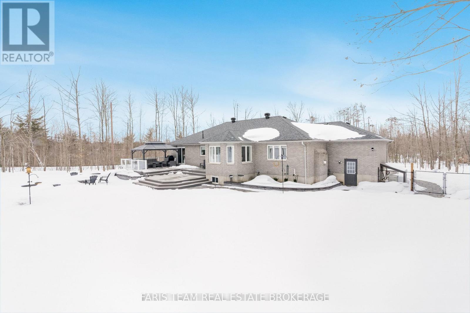1 Pineview Drive, Oro-Medonte, Ontario  L0L 2L0 - Photo 39 - S12920064