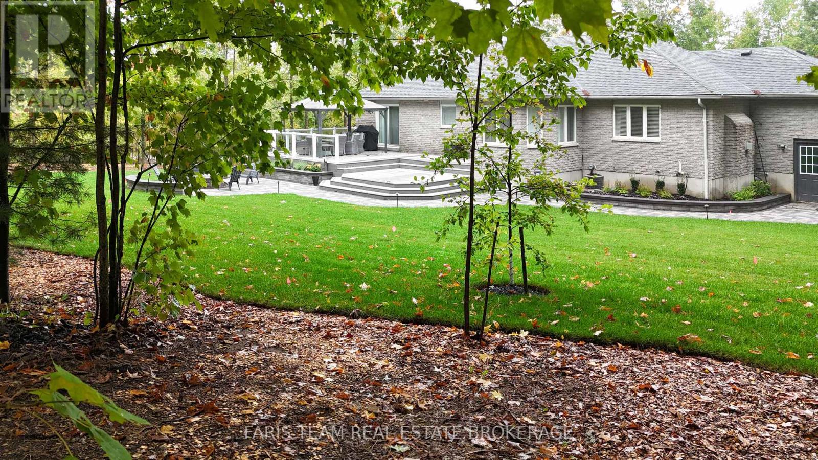 1 Pineview Drive, Oro-Medonte, Ontario  L0L 2L0 - Photo 47 - S12920064