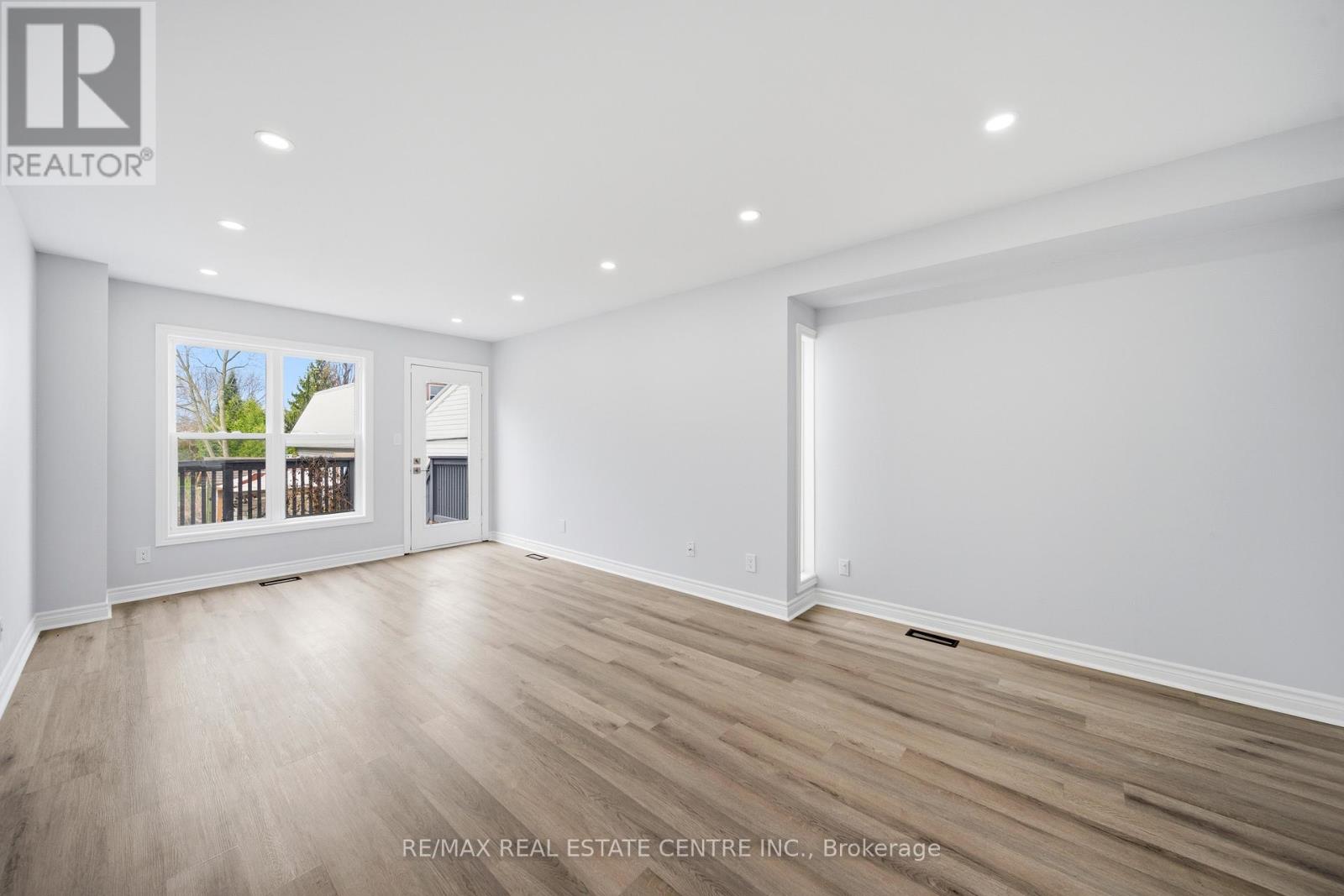 233b Vine Street, St. Catharines, Ontario  L2M 4S9 - Photo 18 - X13012982