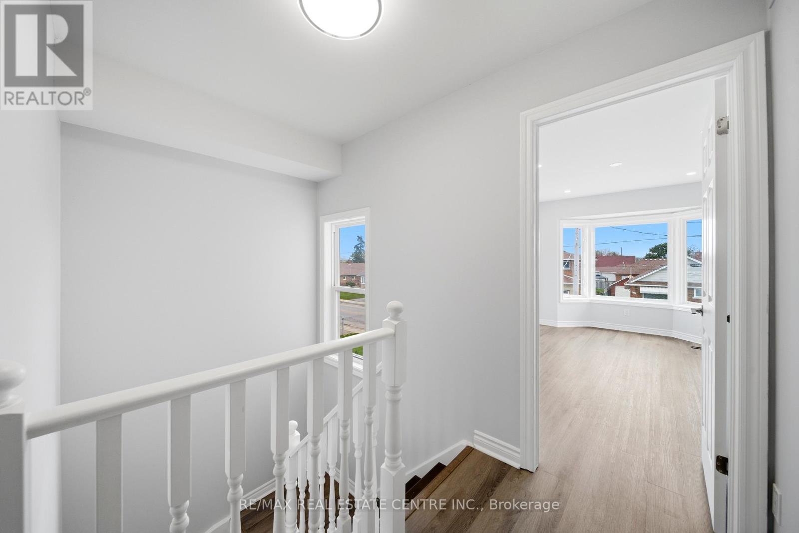 233b Vine Street, St. Catharines, Ontario  L2M 4S9 - Photo 19 - X13012982