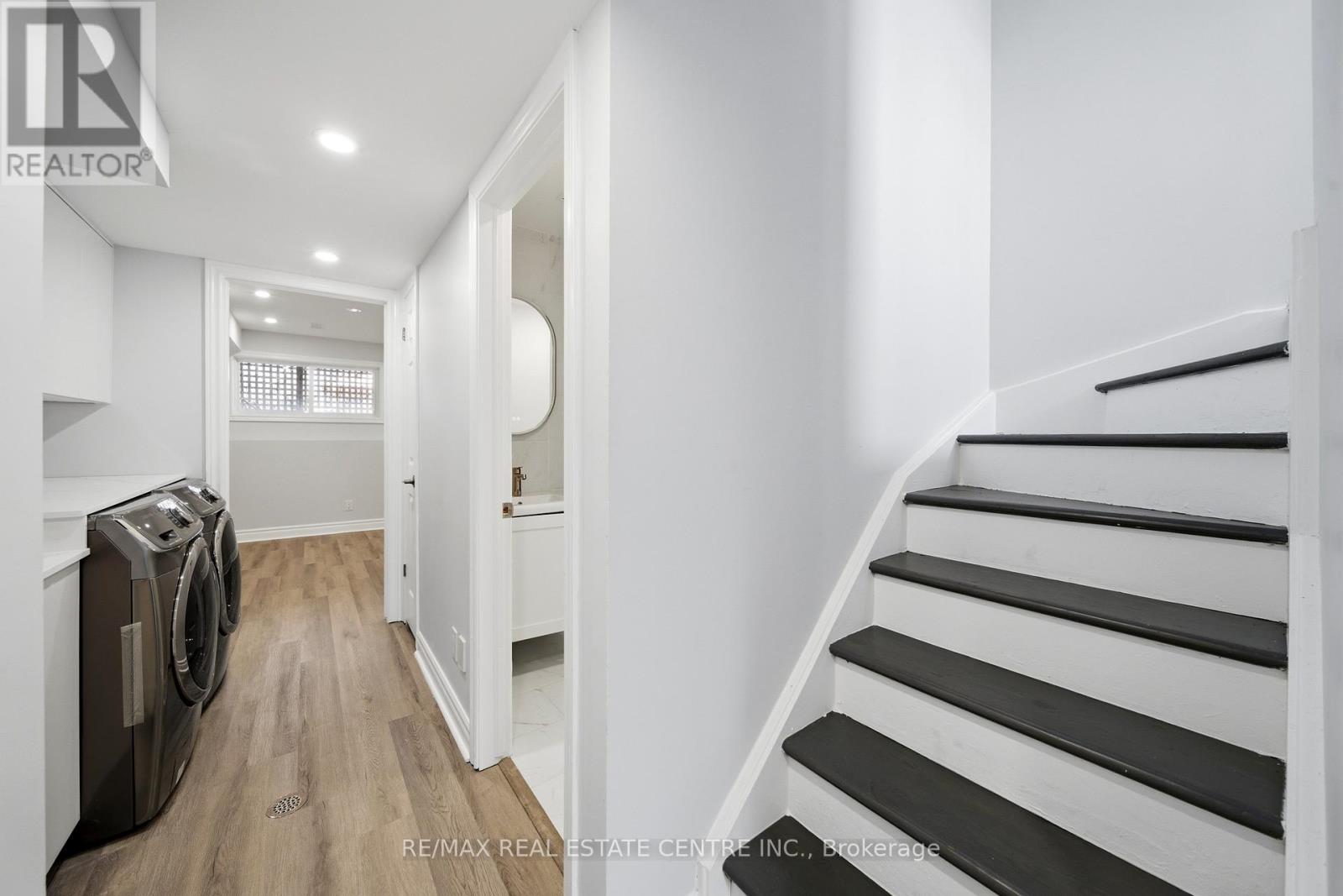 233b Vine Street, St. Catharines, Ontario  L2M 4S9 - Photo 32 - X13012982