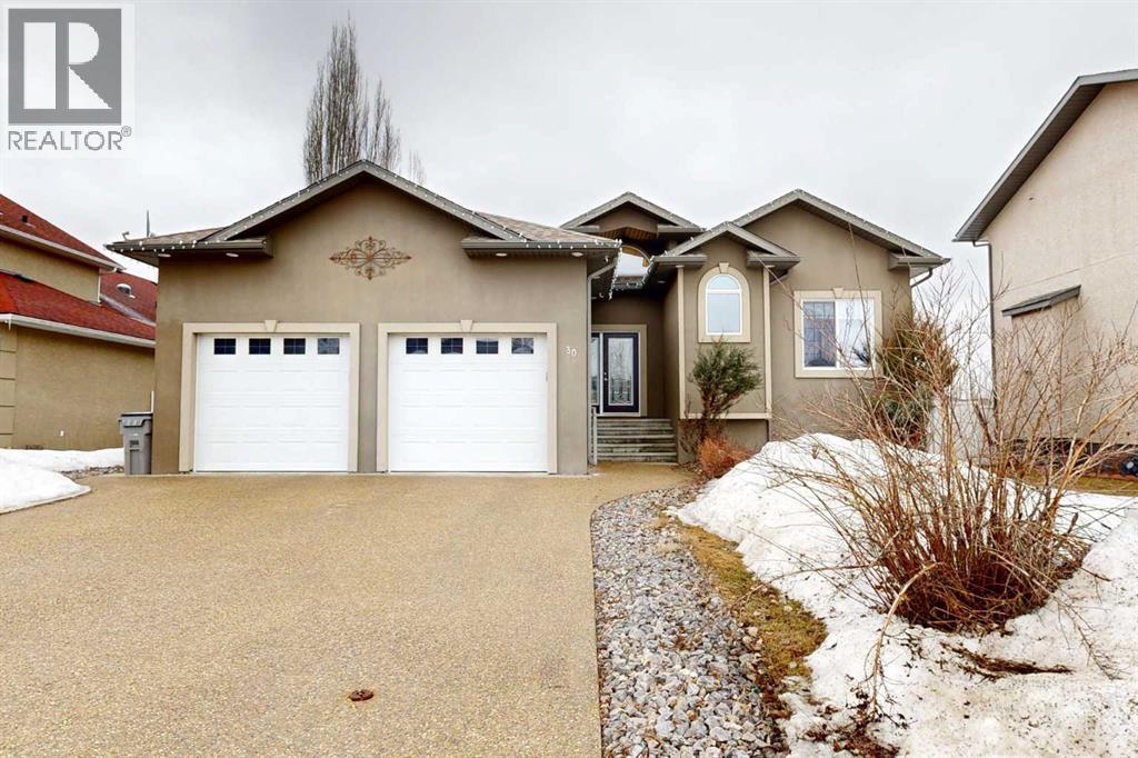 30 Poplar Drive, Whitecourt, Alberta  T7S 0A1 - Photo 1 - A2302269