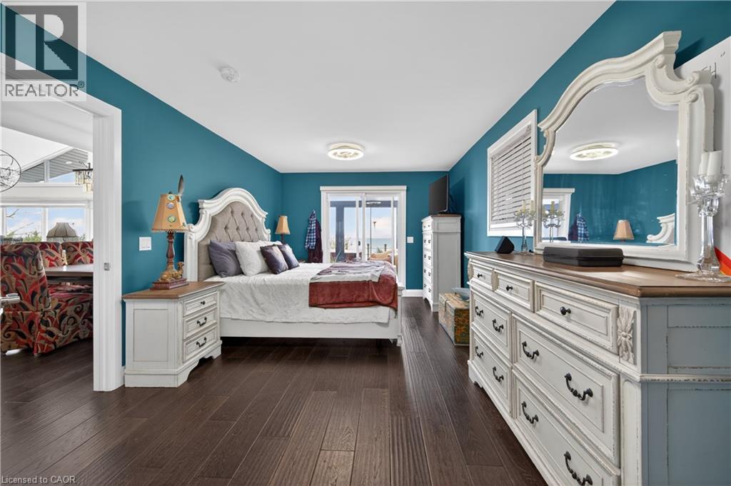 2023 Maple Boulevard, Port Dover, Ontario  N0A 1N2 - Photo 22 - 40813125