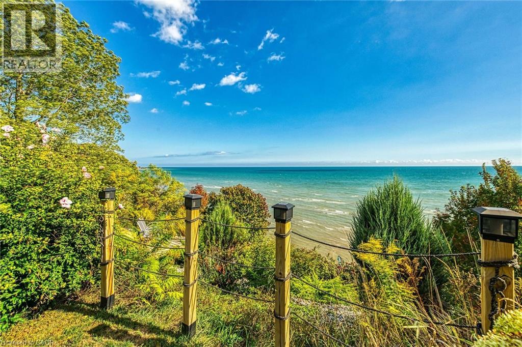 2023 Maple Boulevard, Port Dover, Ontario  N0A 1N2 - Photo 39 - 40813125