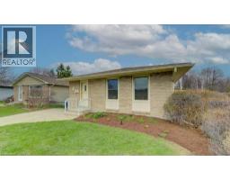 34 GENEVA Crescent, Kitchener, Ontario