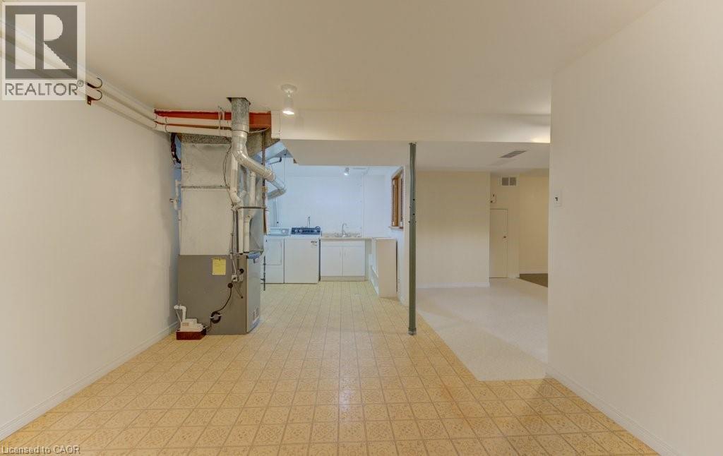 34 Geneva Crescent, Kitchener, Ontario  N2E 1M9 - Photo 37 - 40821544