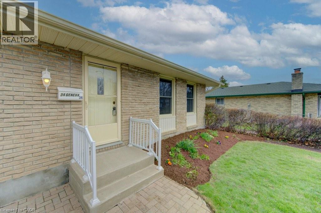 34 Geneva Crescent, Kitchener, Ontario  N2E 1M9 - Photo 4 - 40821544