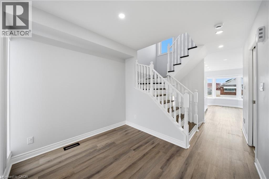 233b Vine Street, St. Catharines, Ontario  L2M 4S9 - Photo 18 - 40821713