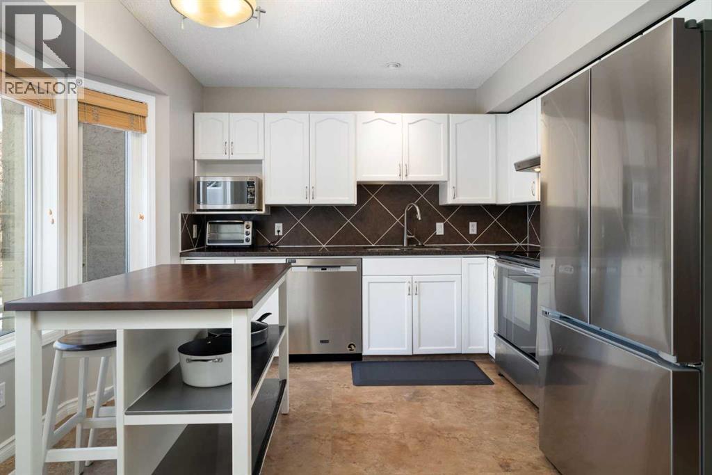 222 Christie Park Mews SW, Calgary, Alberta  T3H 3H2 - Photo 8 - A2294496