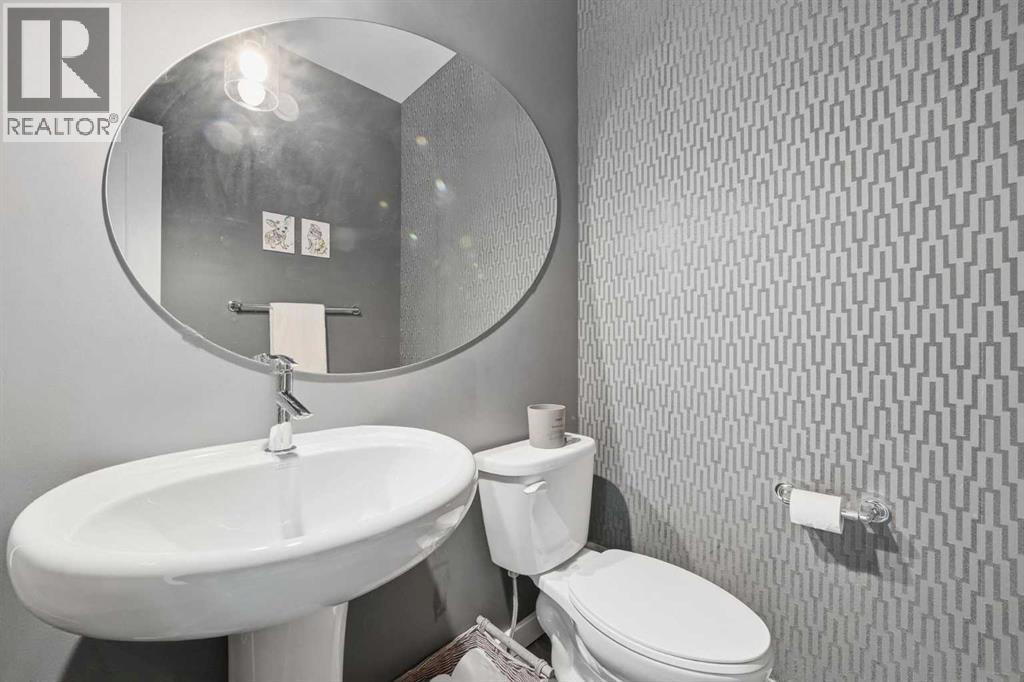 56 Ravensmoor Manor SE, Airdrie, Alberta  T4A 0G9 - Photo 18 - A2299178