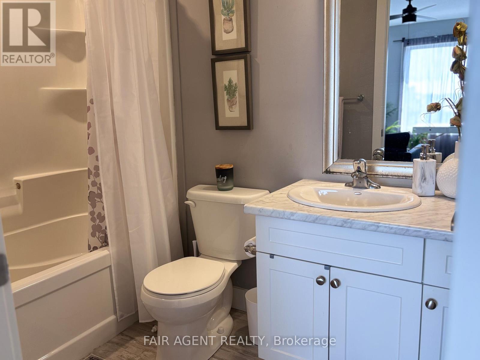 228 - 1960 Dalmagarry Road, London North, Ontario  N6G 0T8 - Photo 8 - X13013884