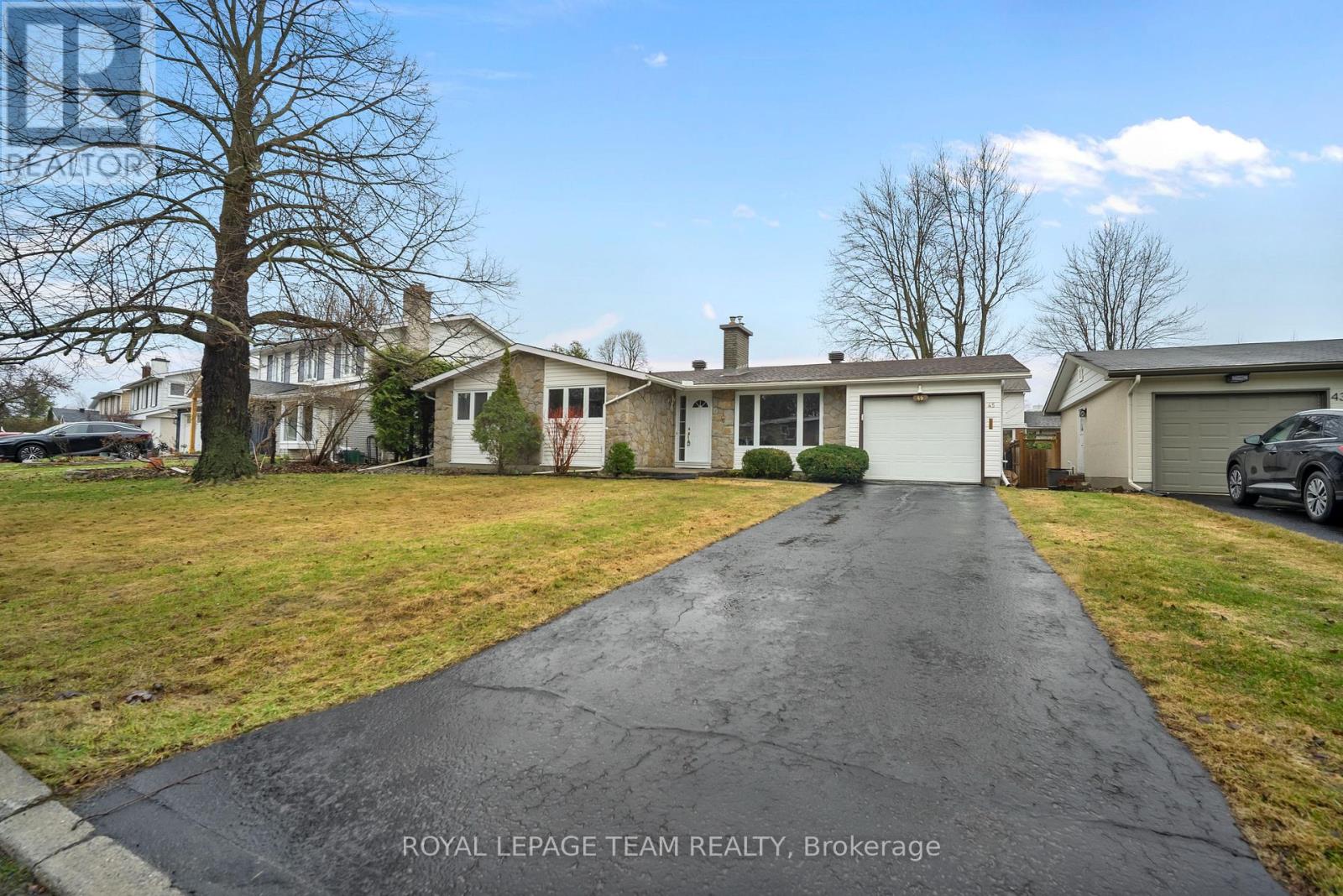 45 Welkin Crescent, Ottawa, Ontario  K2E 5M4 - Photo 3 - X13013880