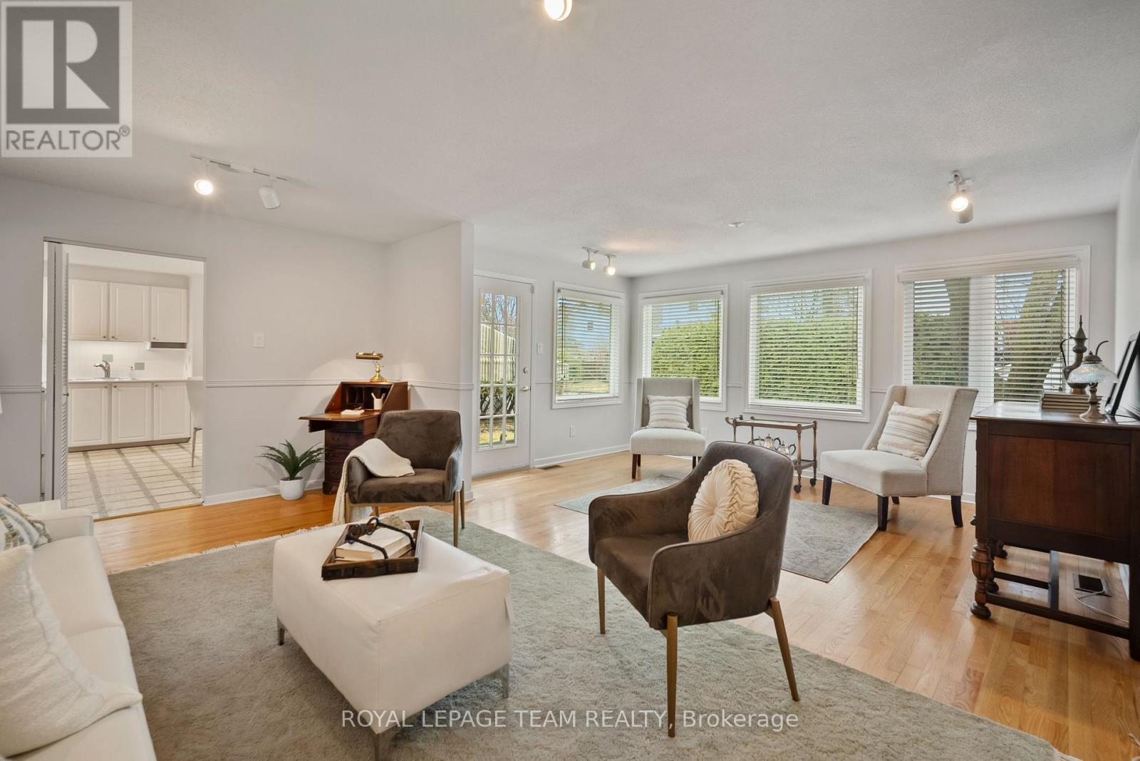 45 Welkin Crescent, Ottawa, Ontario  K2E 5M4 - Photo 6 - X13013880