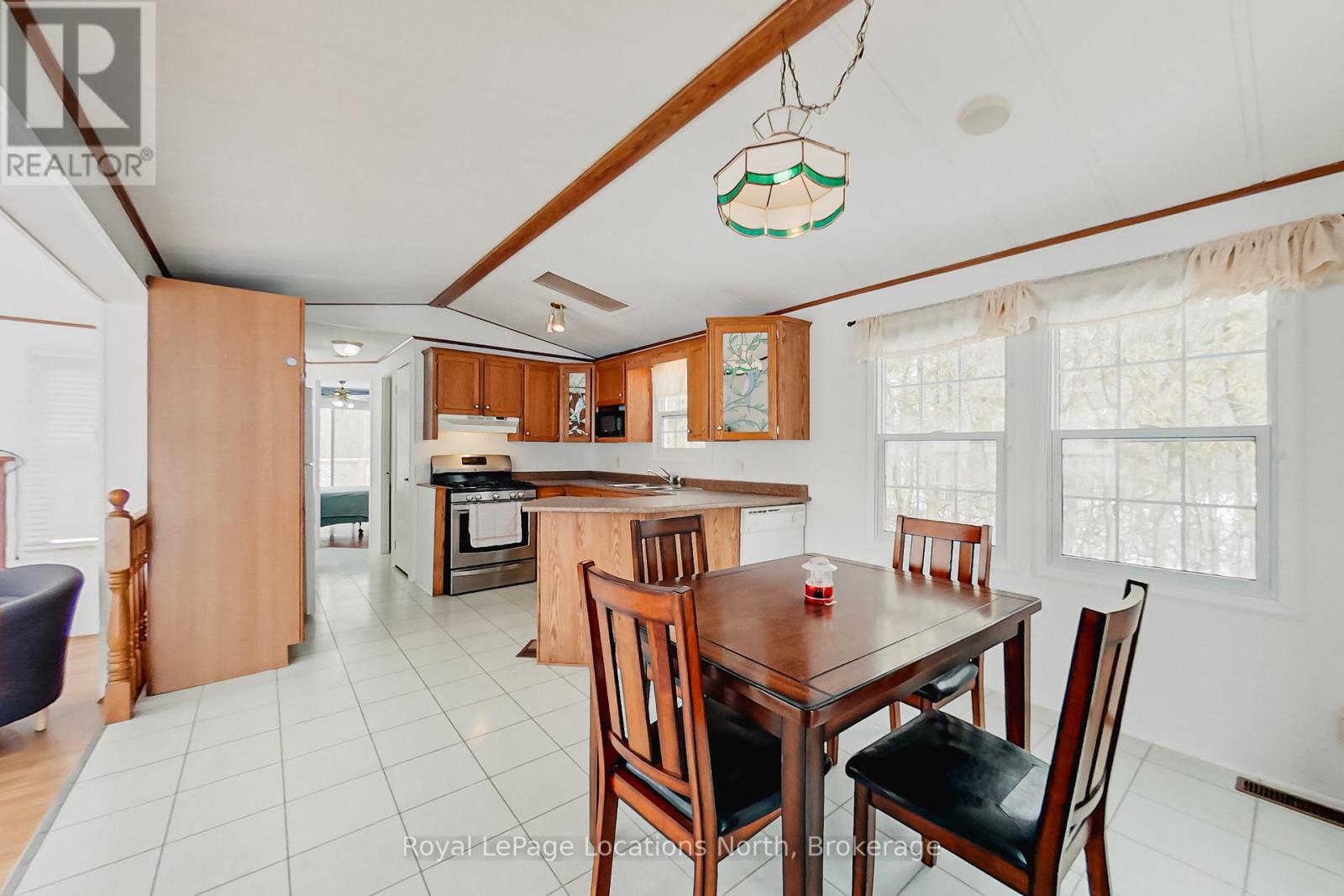 24 Prince Charles Avenue N, Springwater, Ontario  L0L 1P0 - Photo 40 - S12901452