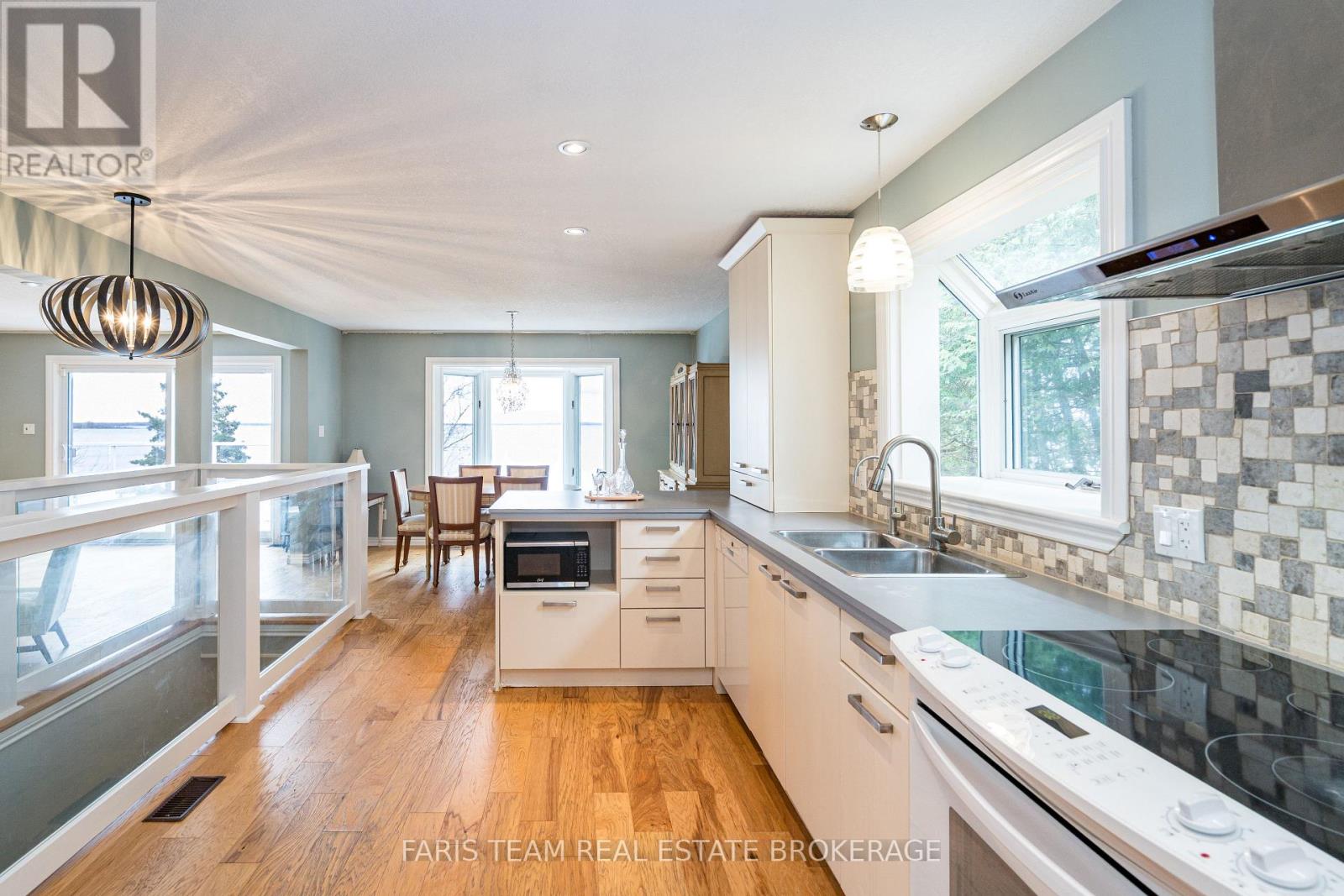 481 Islandview Lane, Midland, Ontario  L4R 5H4 - Photo 10 - S12926032