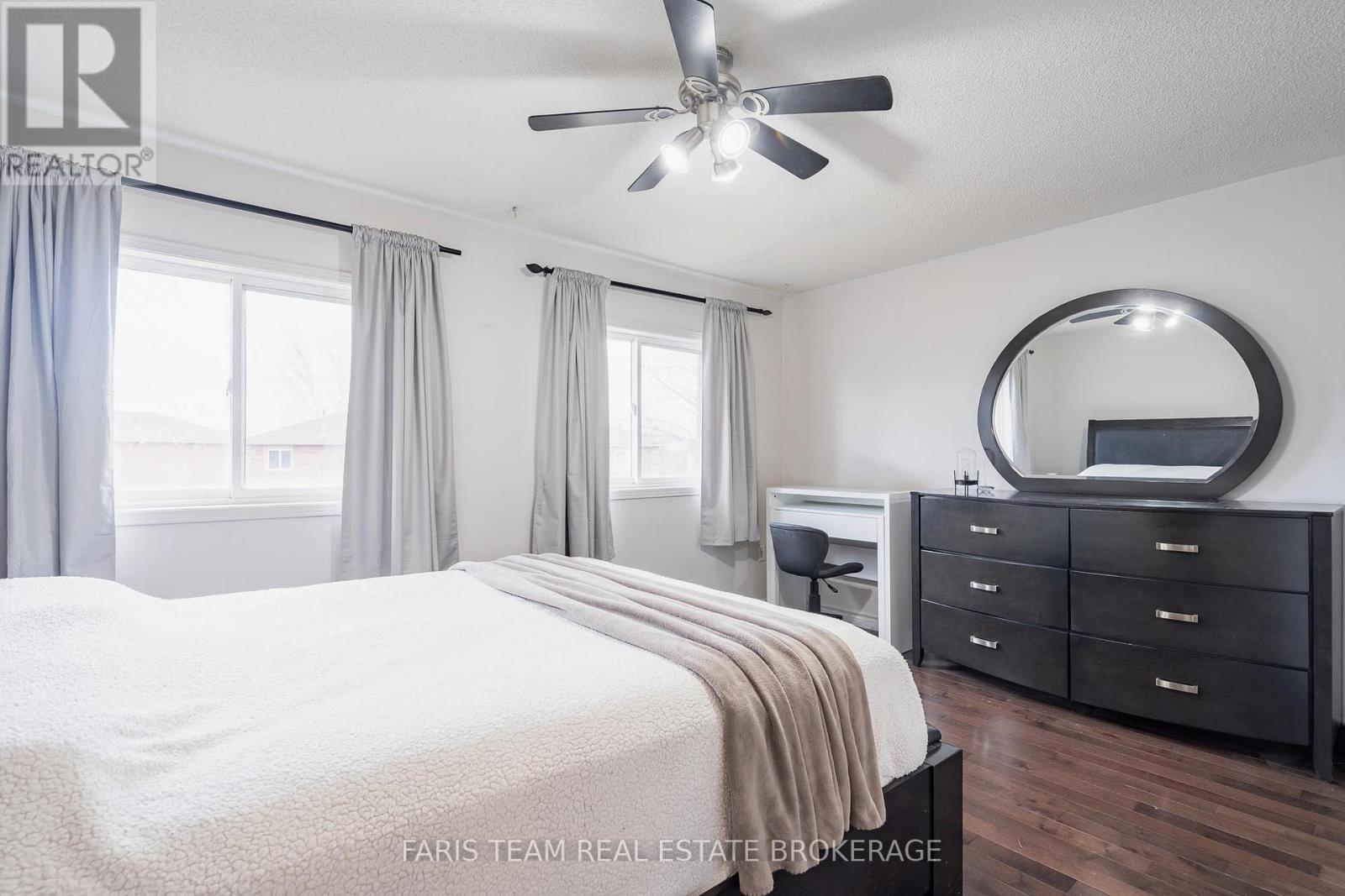 47 Bibby Court, Barrie, Ontario  L4N 8T4 - Photo 13 - S12999858