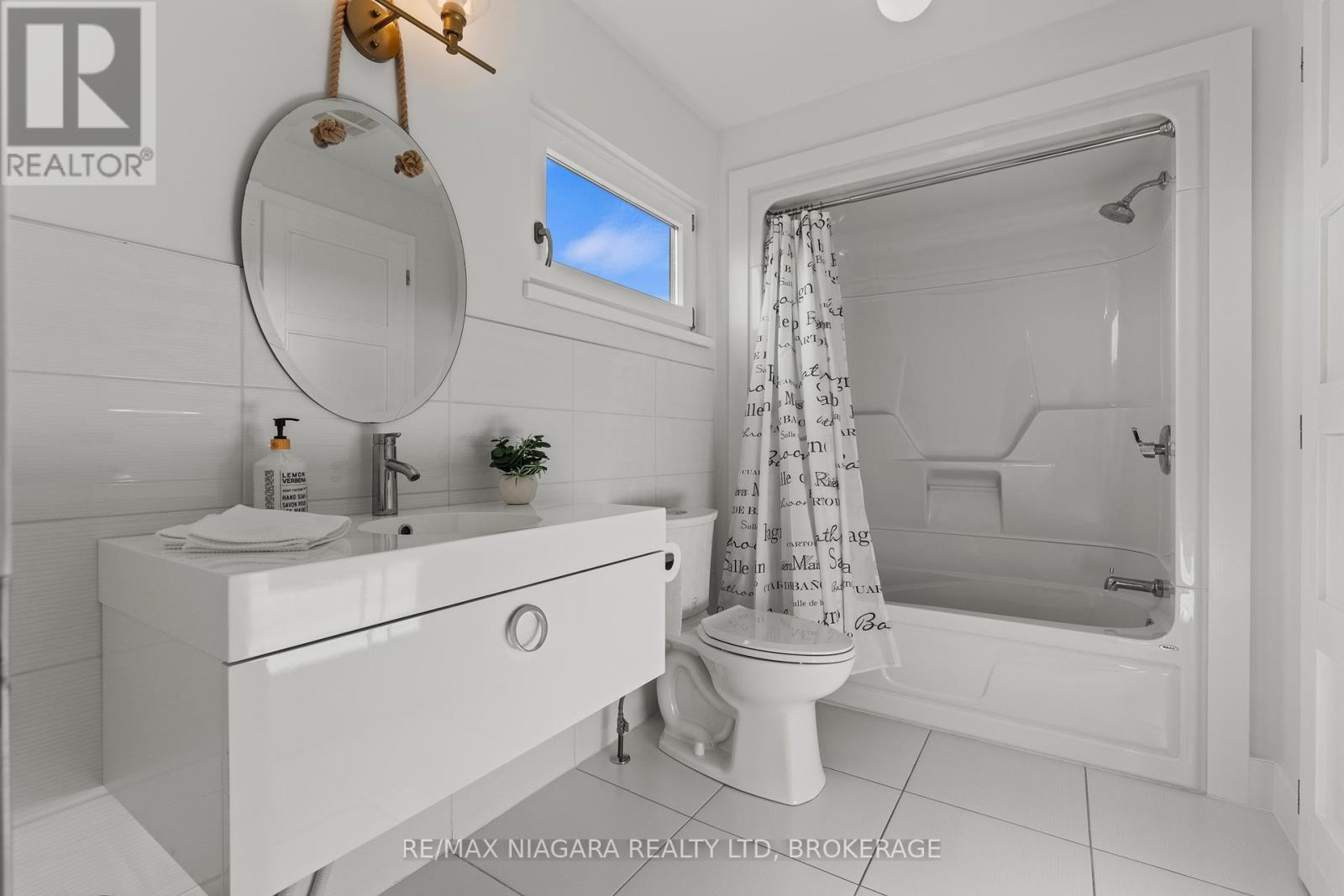 1887 Dominion Road, Fort Erie, Ontario  L0S 1N0 - Photo 32 - X13013032