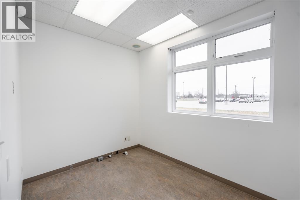 1475 Exmouth Street, Sarnia, Ontario  N7S 3Y1 - Photo 19 - 26008195