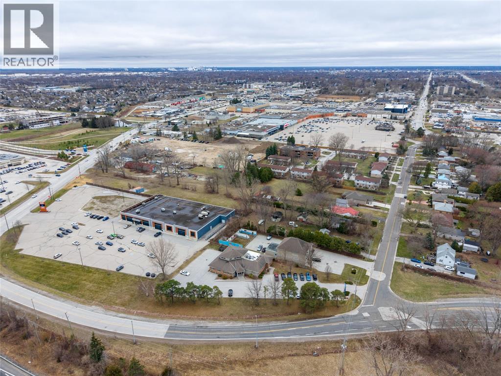 1475 Exmouth Street, Sarnia, Ontario  N7S 3Y1 - Photo 25 - 26008195