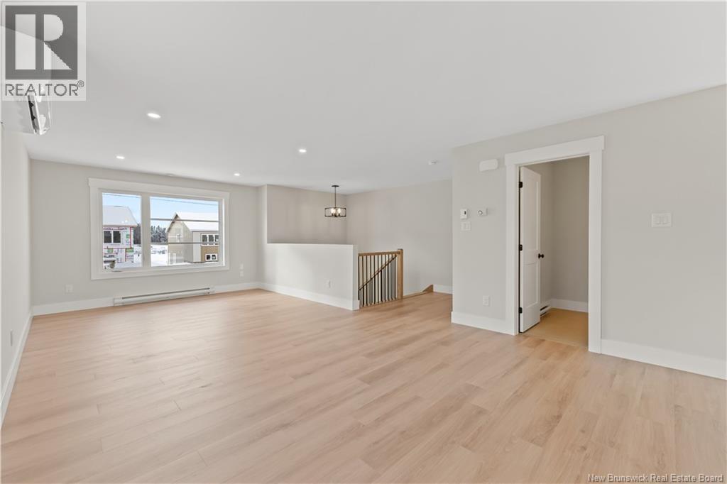 283 Maccoun Street, Moncton, New Brunswick  E1K 0A1 - Photo 7 - NB137324