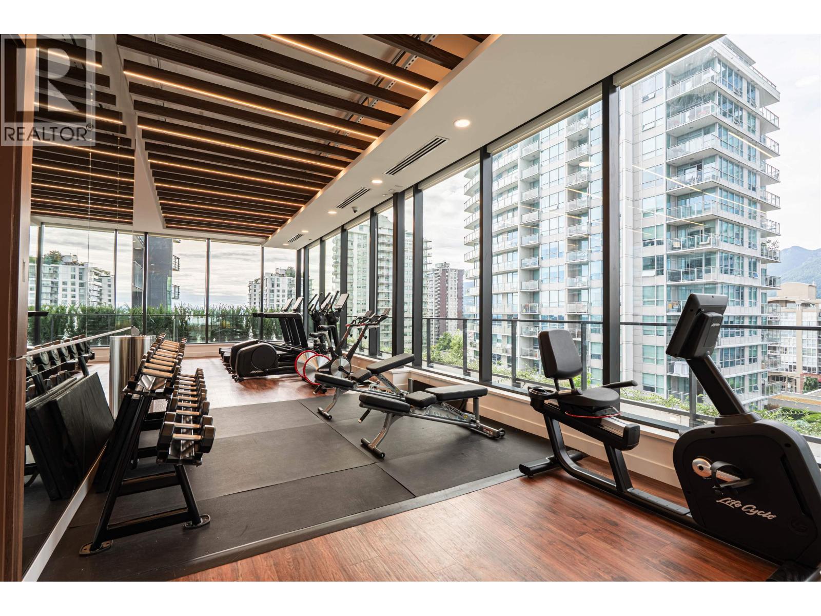 410 135 E 13th Street, North Vancouver, British Columbia  V7T 1C3 - Photo 25 - R3112791